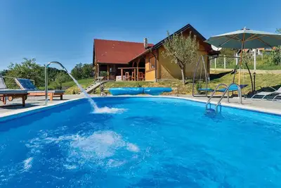 Image de Belle maison Ă Radakovo avec sauna