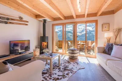 Image de Racers Retreat (Wengen: car limited village)