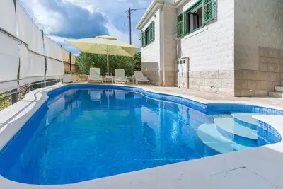 Image de Villa Holiday home Zvečanje (V6211-K1) - Zvečanje