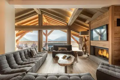 Image de Luxueux Chalet Avec Spa