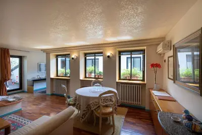 Image de Appartement avec terrasse pour 2/4 personnes près de la gare et des arènes