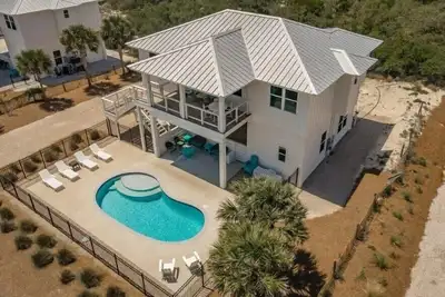 Image de Nouvelle Construction! 4br / 3ba Gulf View, piscine privée, salle de jeux, pour 10 personnes!
