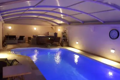 Image de Gites 4 Personnes Dans Longere Avec Piscines Chauffe