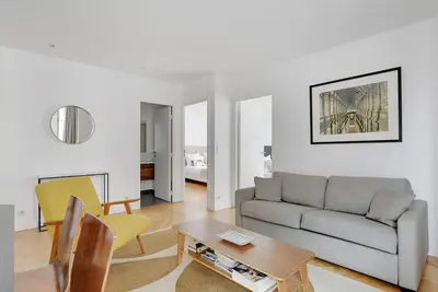 Image de An Amazing 2bdr/2br in St-Michel/Notre Dame
