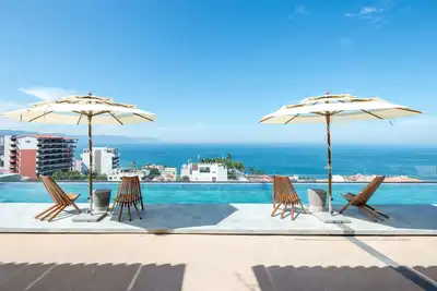 Image de Vue sur la voile, Condo spacieux Zone romantique Meilleures vues sur l'océan
