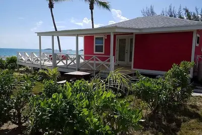 Image de \"Lil Red House\" votre propre coin de paradis!