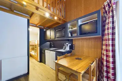 Image de Studio mezzanine style montagne Ă 80m des pistes