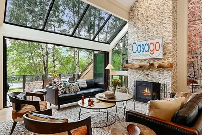 Image de Deer Valley Retreat ~ 3 Br Maison de ville / Jacuzzi / Lower Deer Valley / Park City