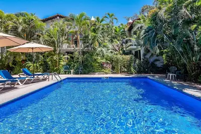 Image de Magnifique condo à quelques pas d'une plage de sable