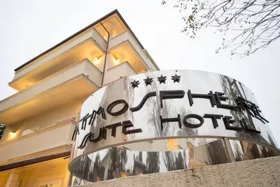 Image de Atmosphere Suite Hotel