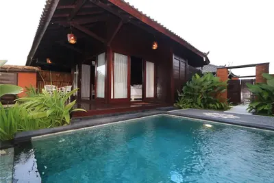 Image de Villa 1 chambre avec piscine privée donnant sur la rizière