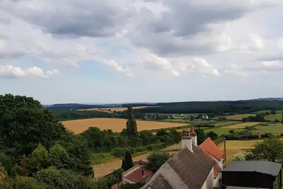 Image de The Old School Loft - une retraite rurale avec vue!