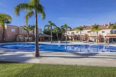 Image de Magnifique condominium, wifi gratuit, climatisation