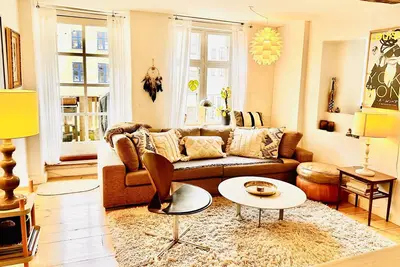 Image de Appartement de charme avec balcon dans le quartier latin de la ville de Cph