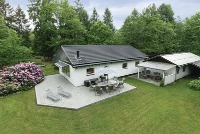 Image de Superbe maison Ă Aakirkeby avec WiFi
