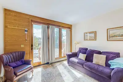 Image de Escapade confortable avec vue sur la montagne, piscine commune, sauna, bain Ă remous et centre de loisirs
