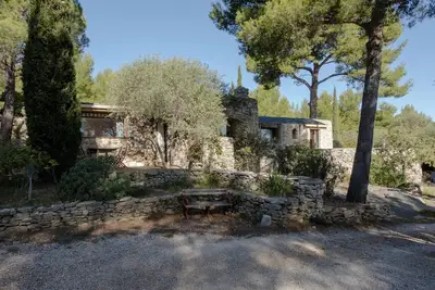 Image de La tranquillité des collines, la vue sur la mer, la détente
