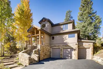 Image de Au coeur de Breckenridge. Vues! ! Maison unifamiliale privée dans quartier calme.