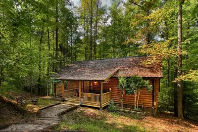 Image de Grand camp de base pour Smoky Mountain Adventures