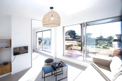 Image de Bali. Clim, vue mer, terrasse, piscine partagée