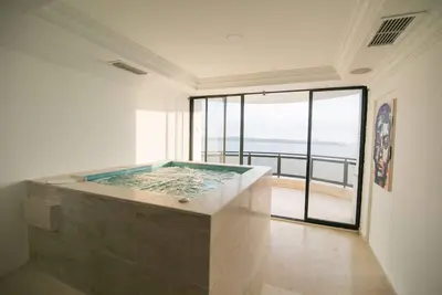 Penthouse de luxe avec 4 chambres