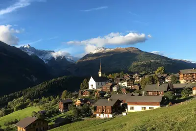 Image de Bel appartement valaisan avec vue à Ernen