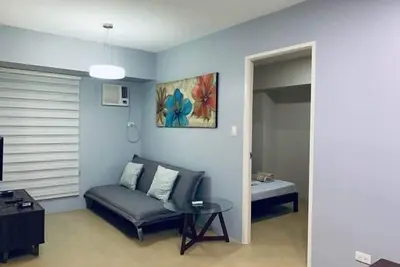 Image de Vivre Ă Cebu, tour Avida 1 chambre en informatique