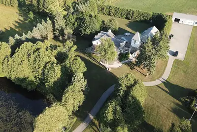 Image de George our Country Retreat - Maison principale - 2 heures de Toronto