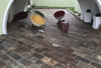 Appartement moderne d'une chambre, avec internet \/ piscine \/ grande cuisine équipée \/ chef