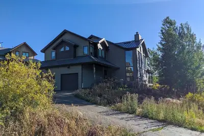 Image de Grande maison de vacances multi-familiale au coeur du mont. Butte Ă crĂŞte