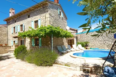 Image de Maison de vacances Barban pour 1 - 12 personnes avec 5 chambres à coucher - Maison de vacances