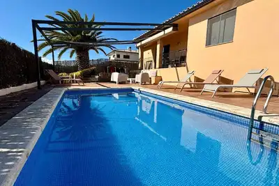 Image de Maison de vacances L'Estartit pour 2 - 6 personnes avec 3 chambres à coucher - Maison de vacances