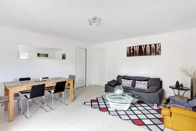 Image de Appartement indépendant saint raphaél