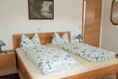 Image de Appartement à 2 lits n ° 6 (40 m²) - Weingut-Gästehaus R. Schroeder