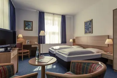 Image de Chambre standard, douche, toilette, non-fumeur - Hotel Schloss Neustadt-Glewe