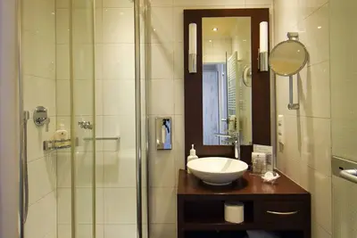 Image de Chambre double, douche ou baignoire, Wc, Supérieur - Schloss-Hotel Petry