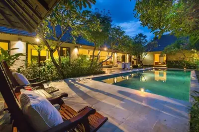 Image de Villa vue jardin avec 3 chambres Ă 10 minutes de la place Seminyak