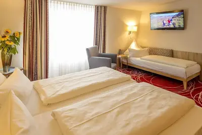 Image de Chambre triple avec Wc - Hotel Löwengarten
