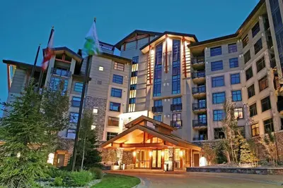 Image de Luxury Condo at Village Monache - With Canyon Lodge Ski Locker