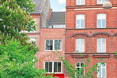 Image de Appartement moderne de 4 pièces avec grande terrasse.