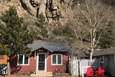 Image de Cabine vintage dans le centre-ville de Estes Park