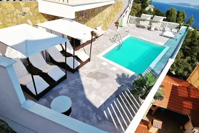 Image de Maison et appartement d'Emilie Ă Omis - Celina