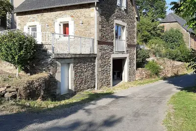 Image de Petite grange entièrement rénovée - vue incroyable - calme assuré