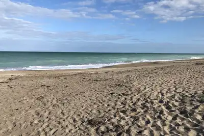 Image de * Nouvelle Liste * Magnifique Beach et Golf Condo sur Lovely South Hutchinson Island