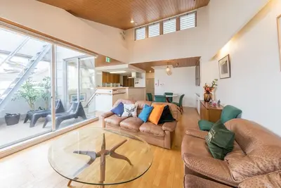 Image de Over 120sqm 3bdr w JPNs TeaRoom - Tylers Vacation Villas Osaka Castle / Osaka Ōsaka