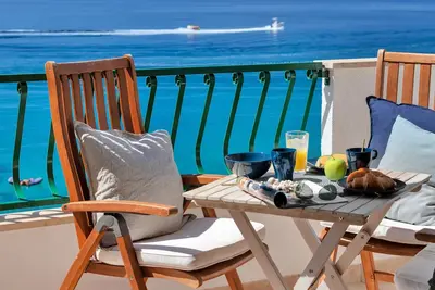 Image de Appartement de plage avec une belle vue sur la mer