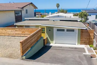 Image de Cozy Beach Town Getaway Cottage