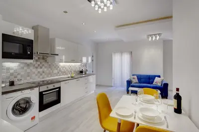 Image de Splendid Apartment, Steps Away from the Sea