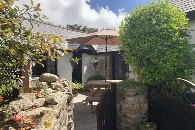 Image de Hallagenna Farmhouse, Ladydown Cottage