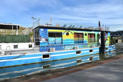 Image de Studio péniche, La Timonerie, insolite, centre Lyon, calme, agréable Vieux Lyon